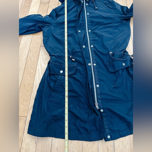 Olsen - Spring Long Hooded Jacket - Cinch Waist - Navy - Size 6 - Picture 9 of 10